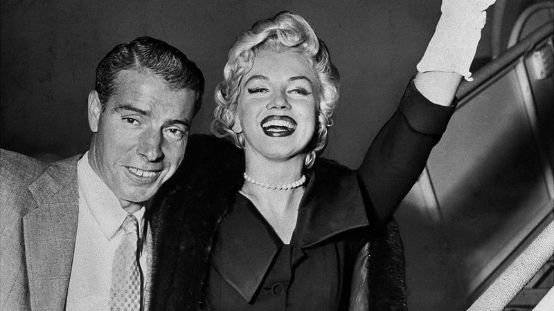 Marilyn Monroe & Joe DiMaggio