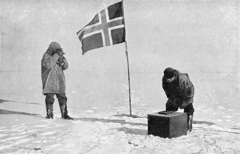 Roald Amundsen (South Pole, 1911)