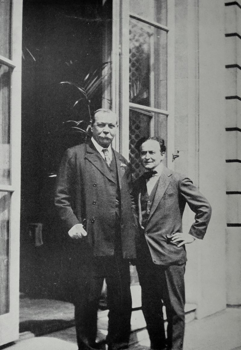 Harry Houdini & Arthur Conan Doyle