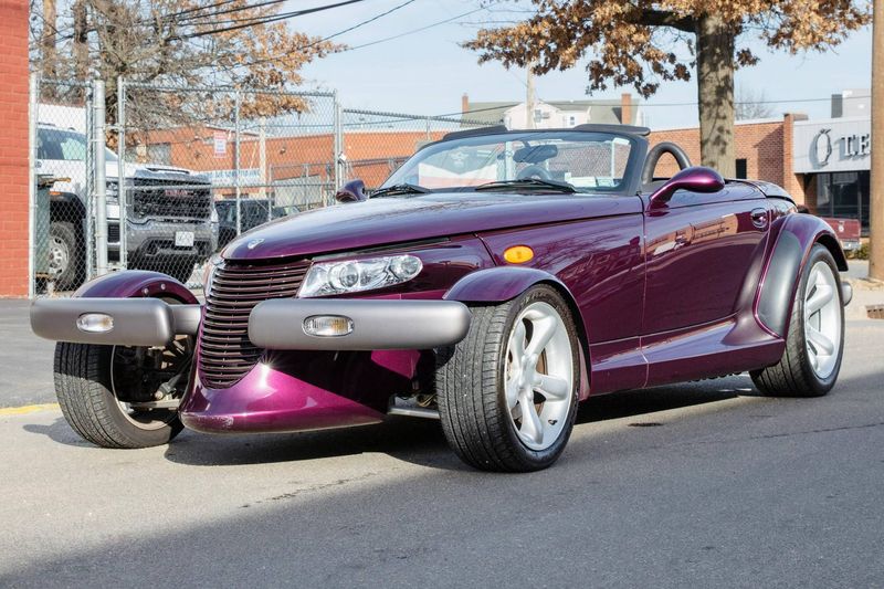 Plymouth Prowler (1997–2002)