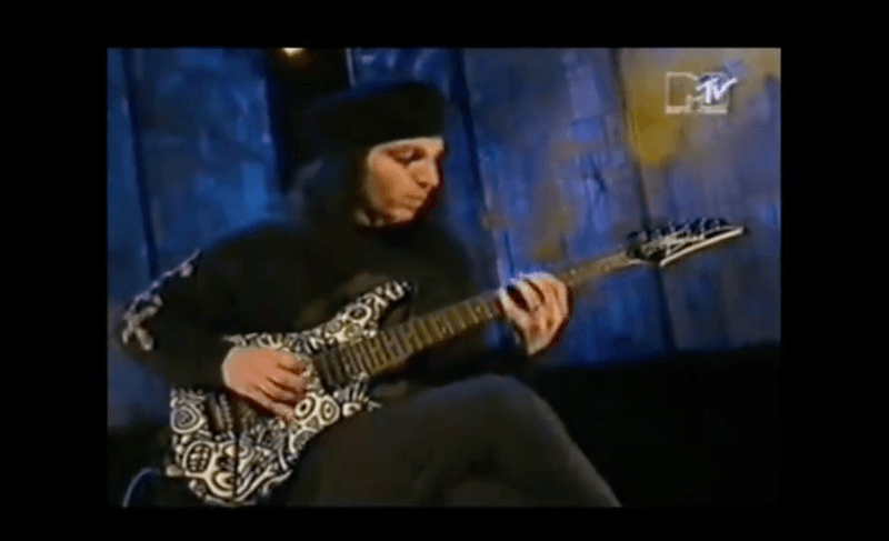Satch Boogie – Joe Satriani