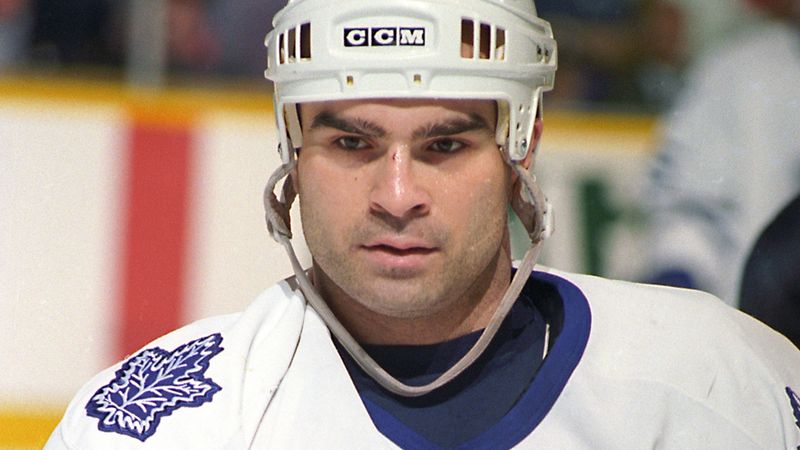 Tie Domi: The Pugilistic Problem