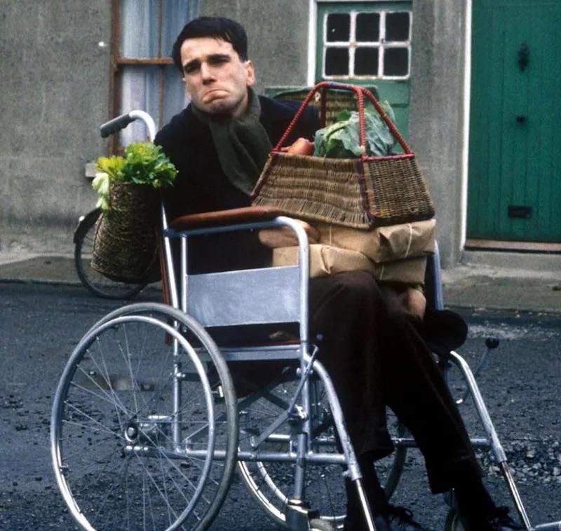 Daniel Day-Lewis – My Left Foot (1989)