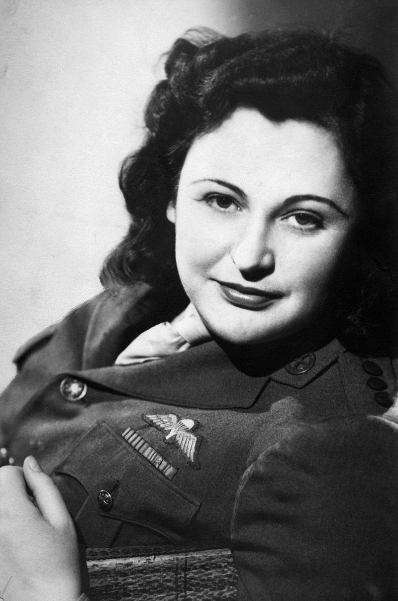 Nancy Wake – The White Mouse Who Outran the Gestapo