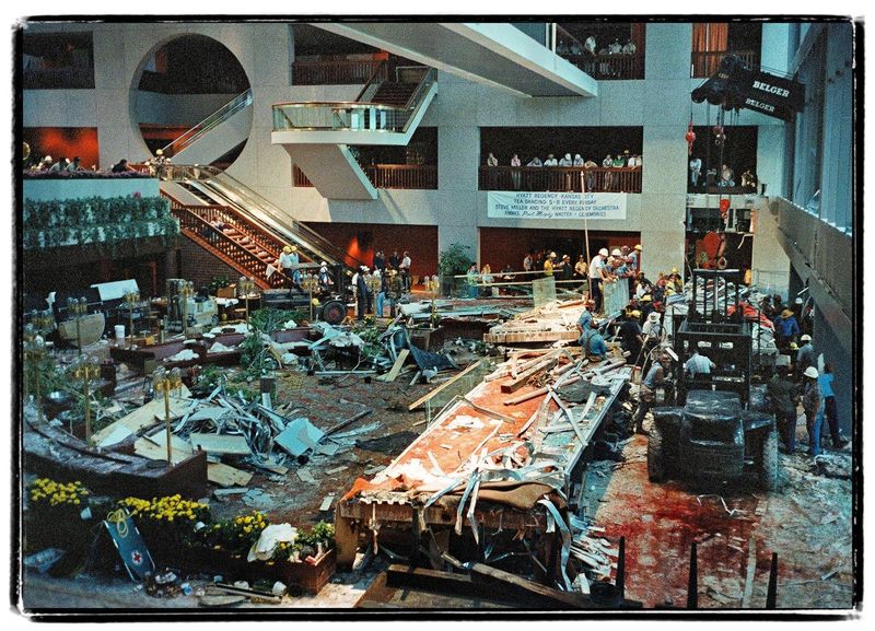 Hyatt Regency Walkway Collapse (1981)