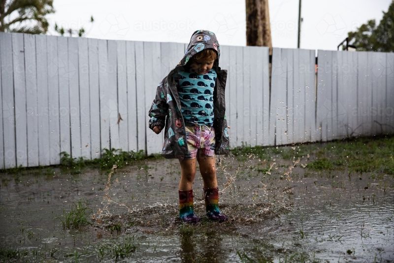 Wear Mismatched Outfits with Pride