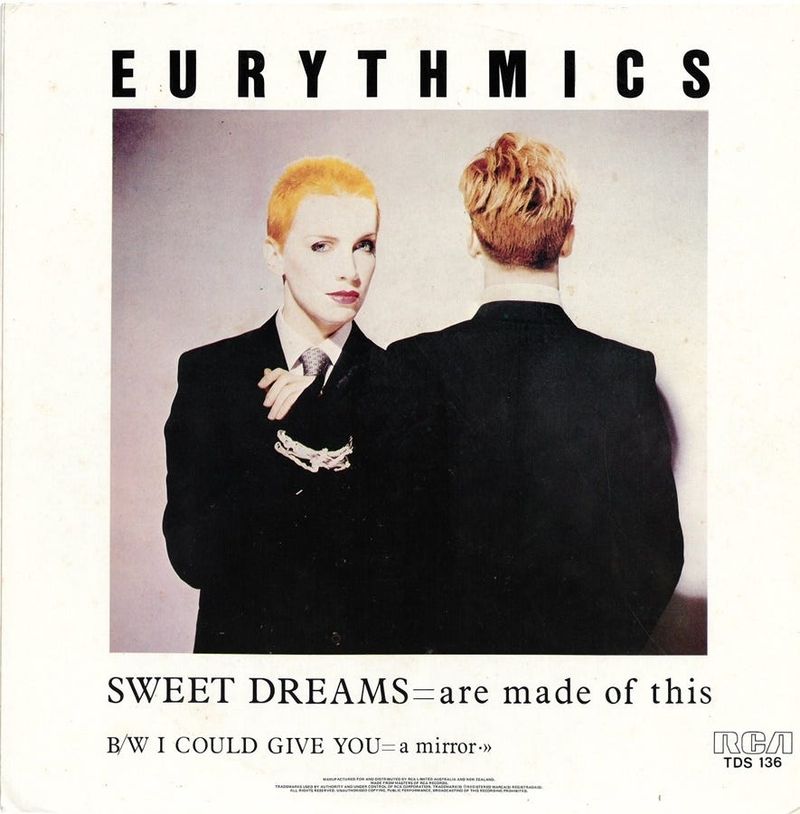 Sweet Dreams (Are Made of This) – Eurythmics