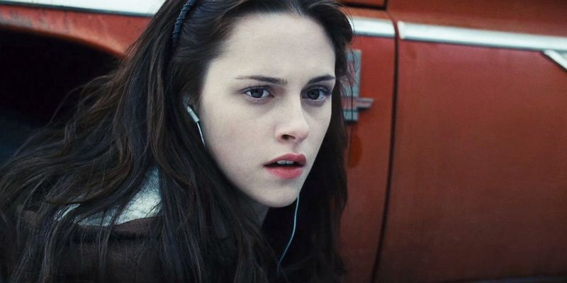 Kristen Stewart in Twilight (2008)