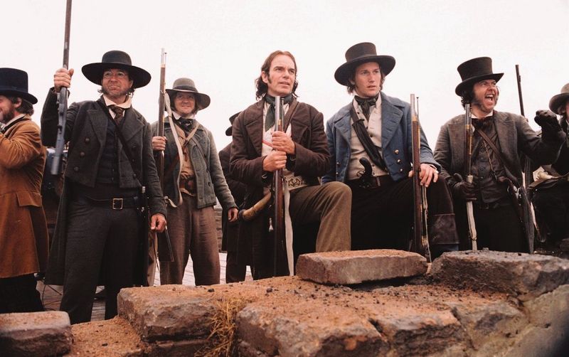 The Alamo (1836) – The Alamo (2004)
