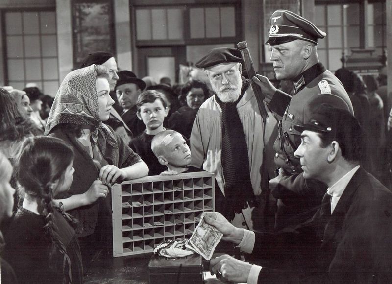 The Pied Piper (1942)