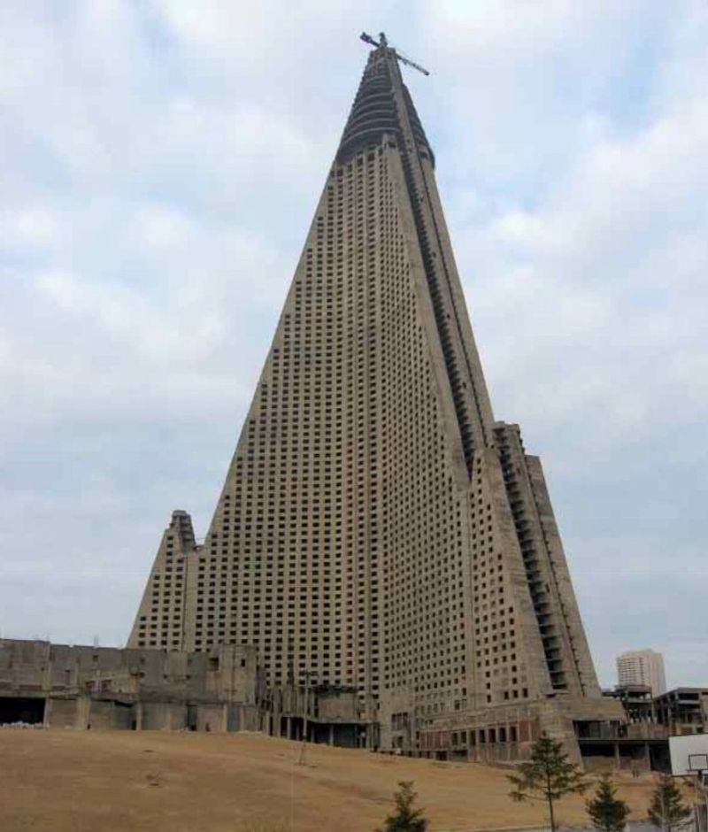 Ryugyong Hotel