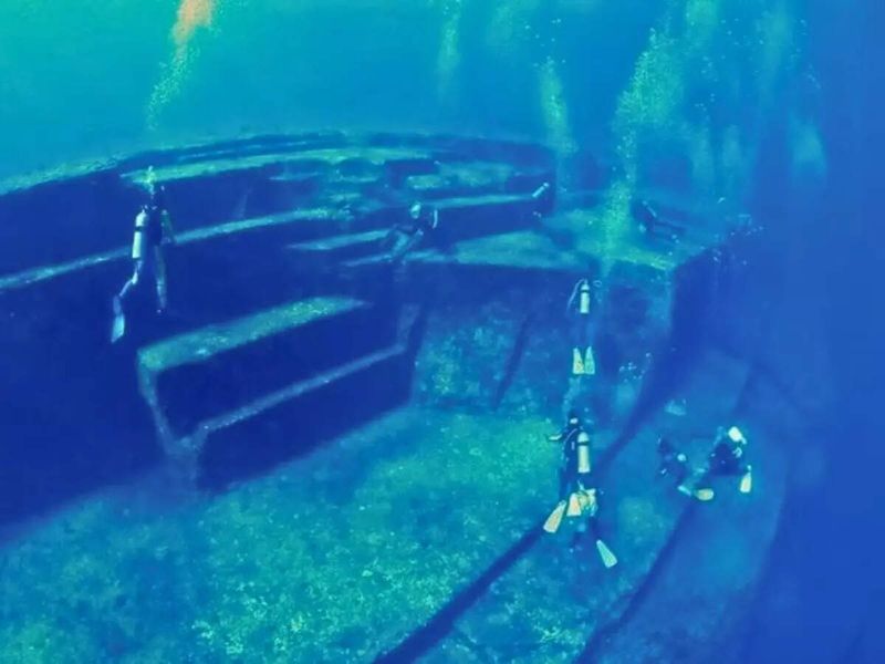 The Yonaguni Monument (Japan)