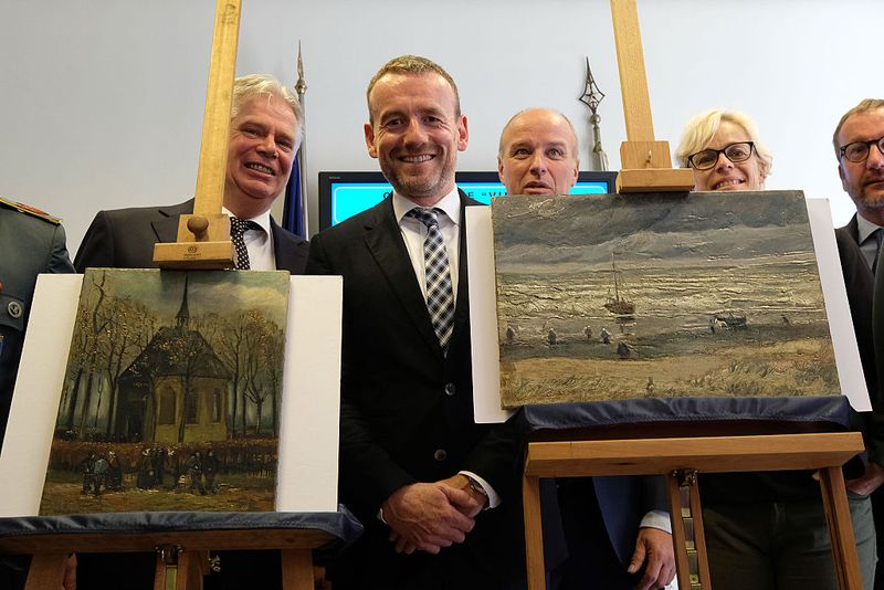 The Van Gogh Museum Theft (2002)