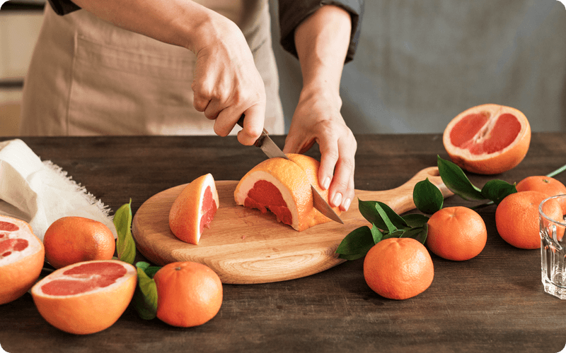 The Steak and Grapefruit Diet