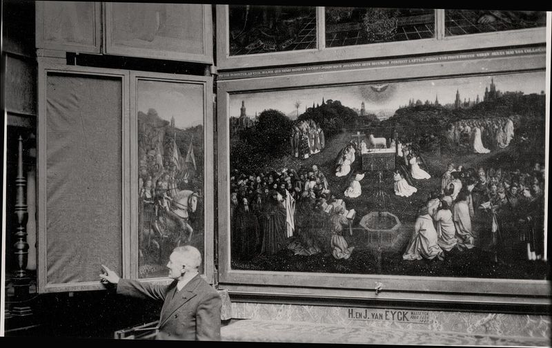 The Ghent Altarpiece – Theft of the Just Judges Panel (1934)
