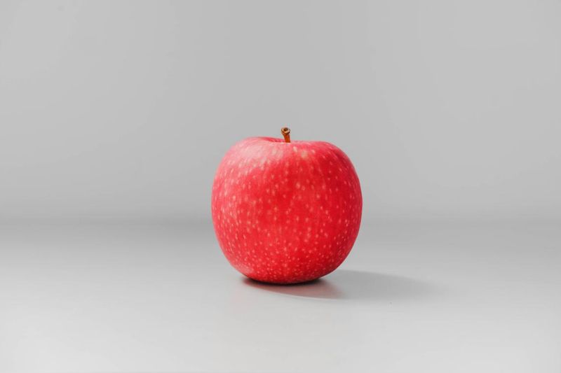 The Apple-Only Diet