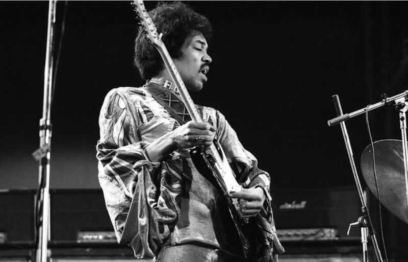 All Along the Watchtower – Jimi Hendrix (1968)