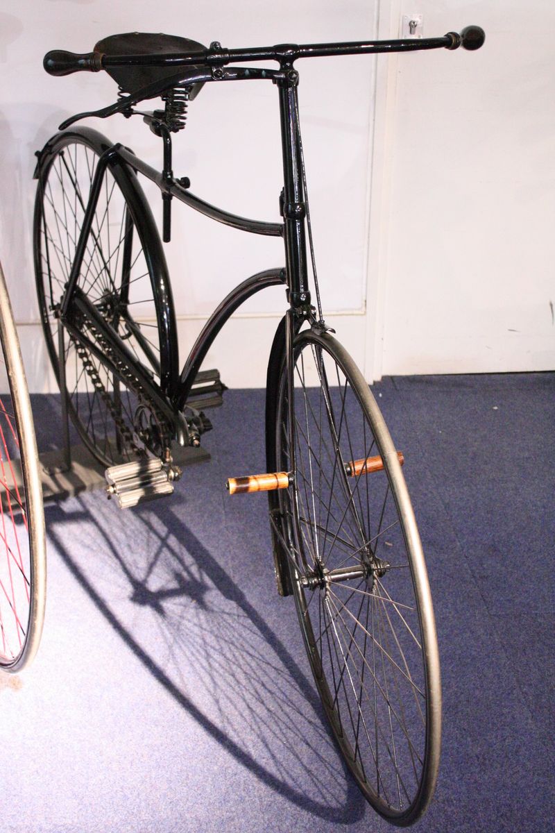 Bicycles (1920s: Heavy, Single-Speed)