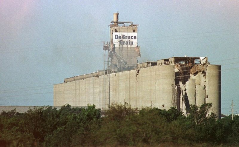 DeBruce Grain Elevator Explosion (1998)