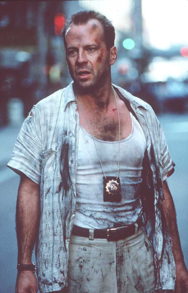 Bruce Willis - 15 Deaths