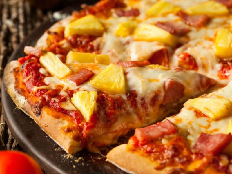 Hawaiian Pizza (Canada, Not Hawaii!)