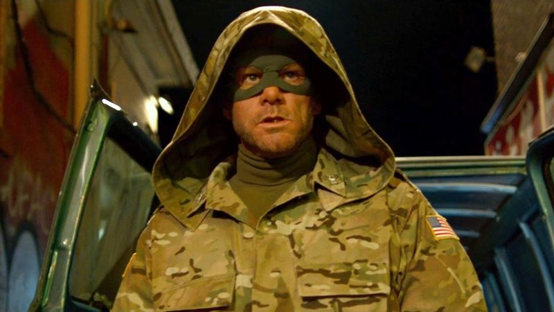 Jim Carrey as Captain Stars & Stripes – 30 Rock
