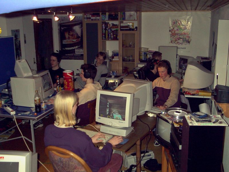 LAN Party Gamers (1990s-2000s)